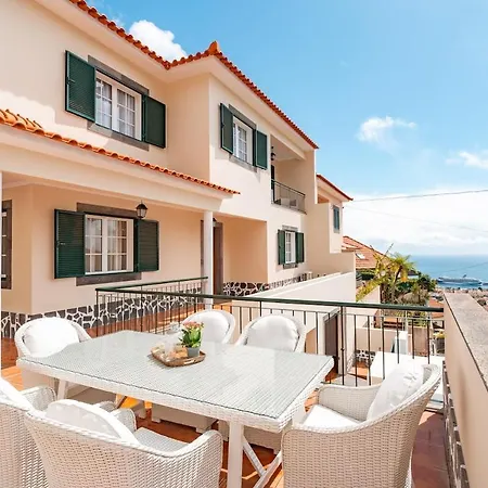 Vakantiehuis Private Heated Pool *